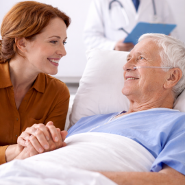 Yaşlı Bakıcı Görseli